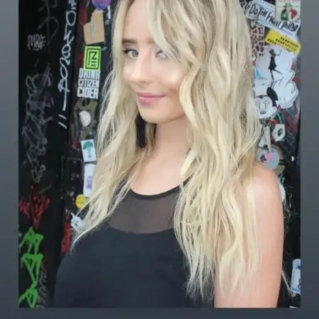 Maria, 30