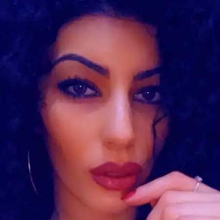 lela, 35