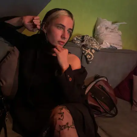 Natali, 27
