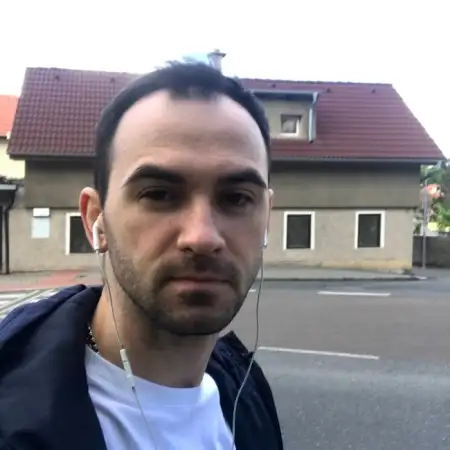Roman, 46
