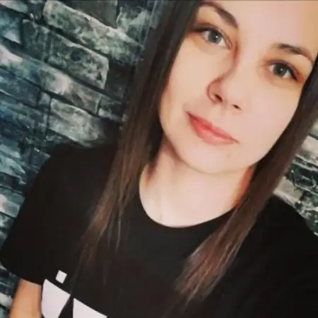 Viktoriya, 35