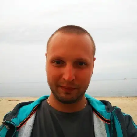 Alexander, 32