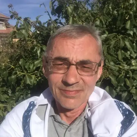 Сергій, 51