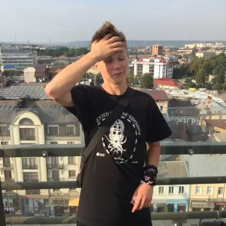 Dima, 22
