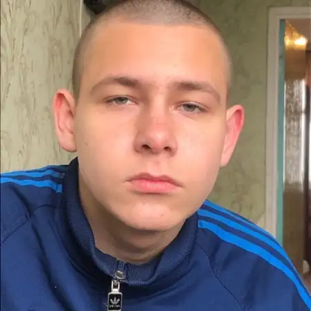 Вова, 26