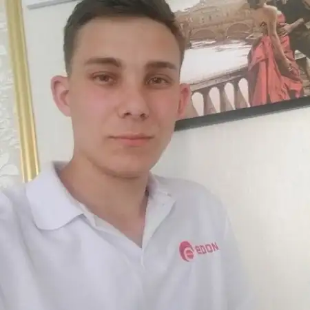Даниил, 25