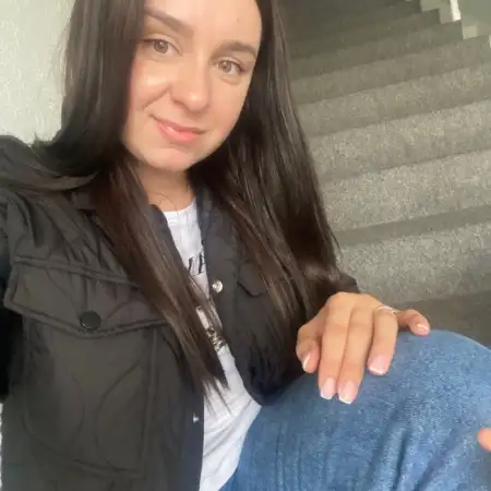 Iryna, 34