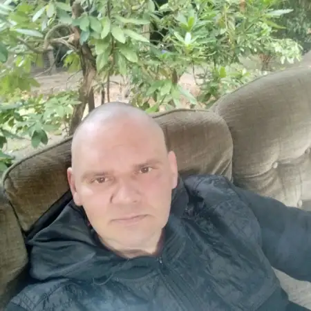 Андрей, 45