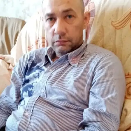 Роман, 47
