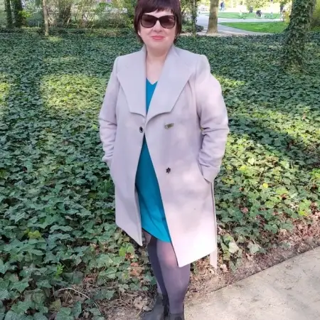 Alla, 54