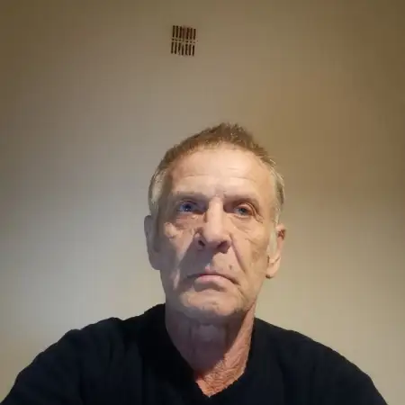 Владимир, 63