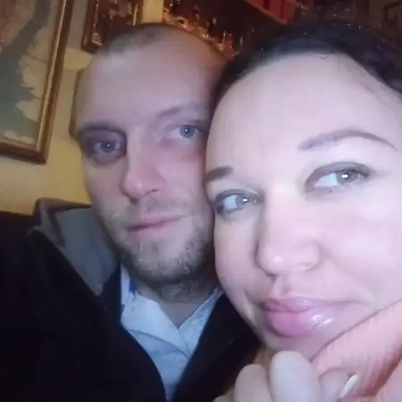 OlhaandEddie, 37