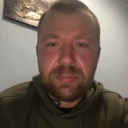 Илья, 40