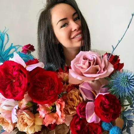 Evgenia, 33
