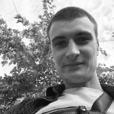 Bohdan, 30