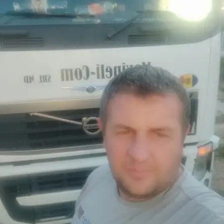Alexander, 39
