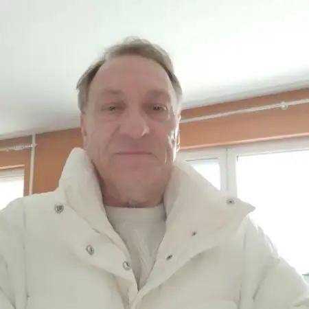 Виктор, 70