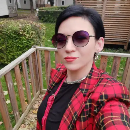 Valerija, 40Бад-Крейцнах