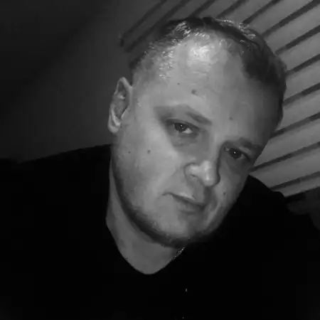 Igor, 40