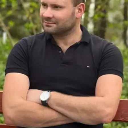 Максим, 35