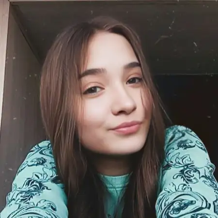 Nelichka, 29