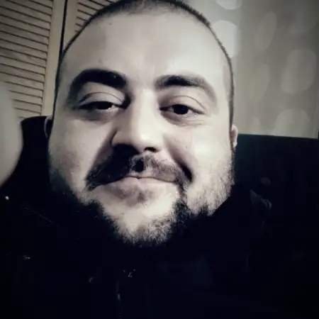 Volodymyr, 29