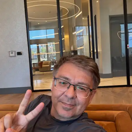 Дмитрий, 50