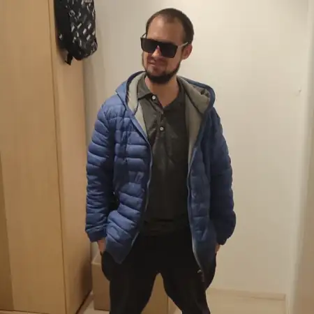 Эдгар, 36Берлин 