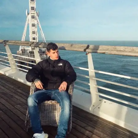 Denis, 27Ерланген