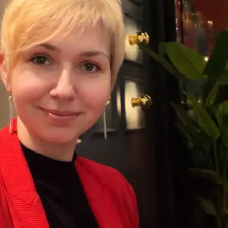 Эмилия, 33Берлин