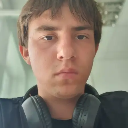 Эдуард, 18Берлин