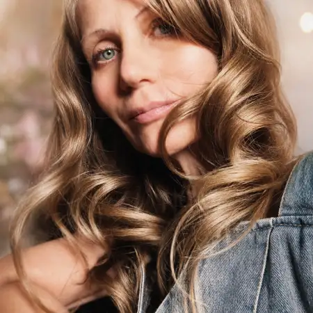 Snezhana, 52