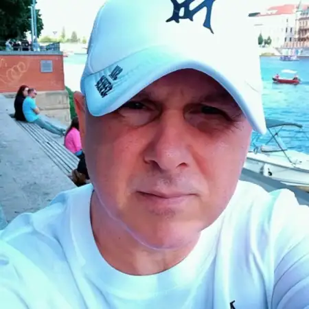 Вадим, 54