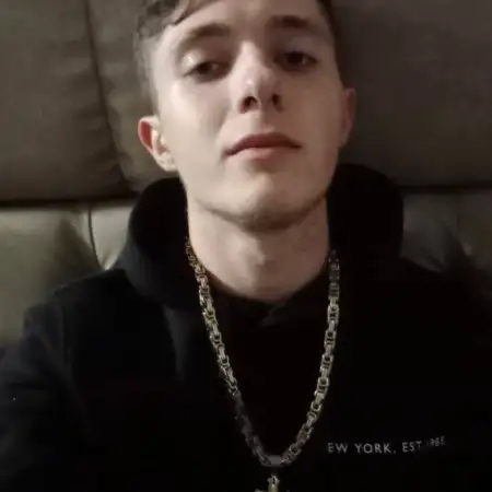 Сергей, 21