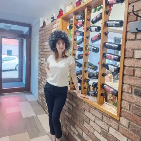 Oksana, 45