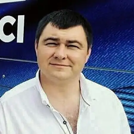 Igor, 38