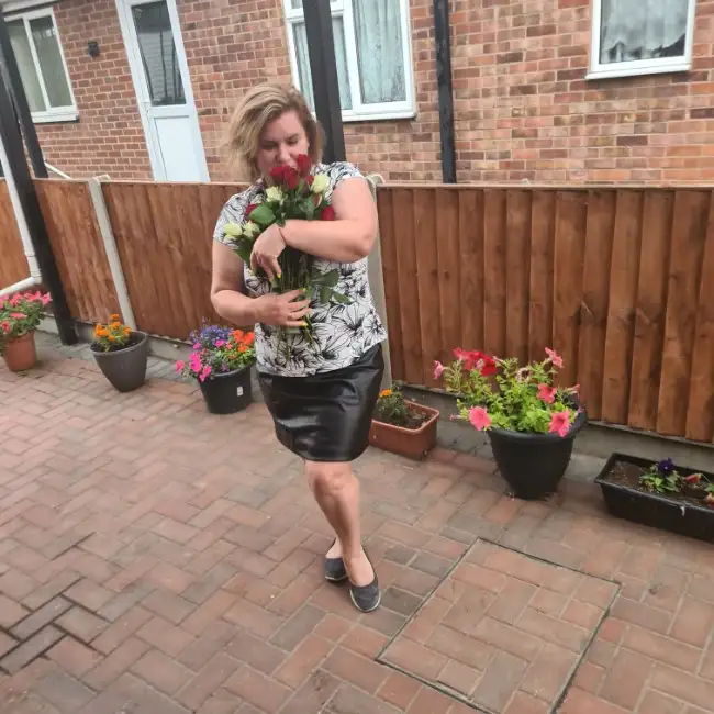 Alona, 53