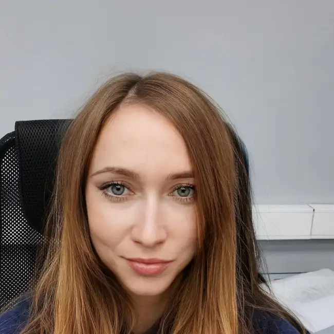 Олеся · 42 ·